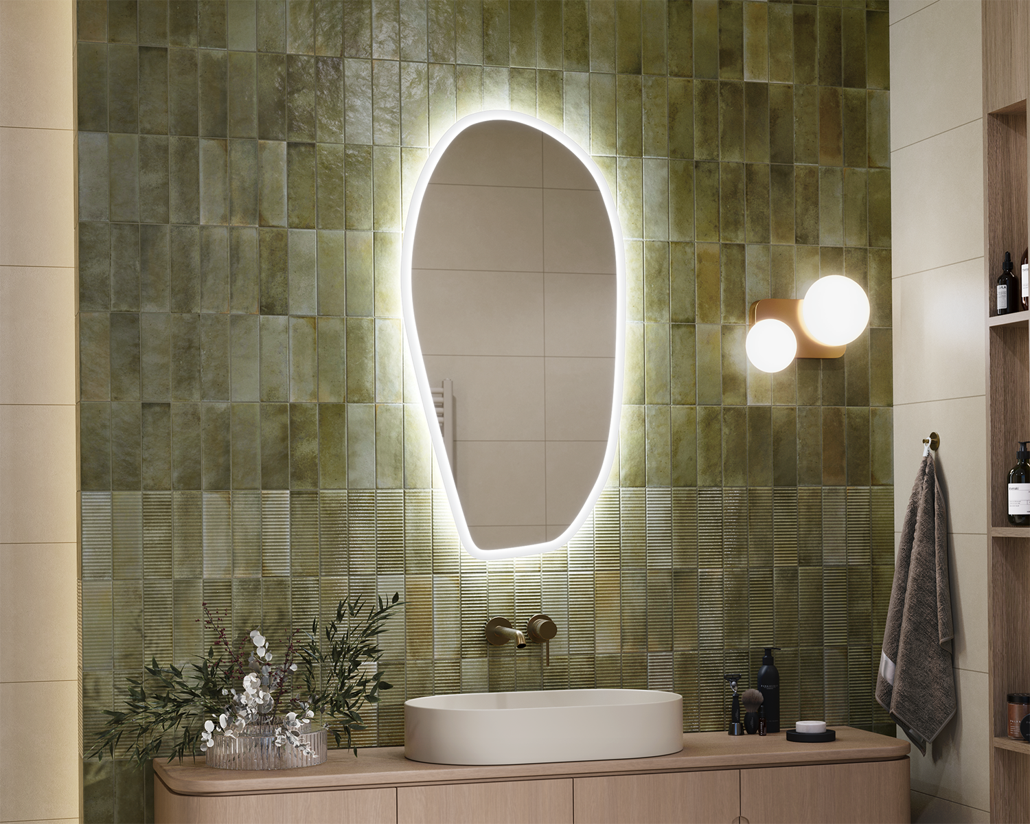 Maris Lite Illuminated Mirror